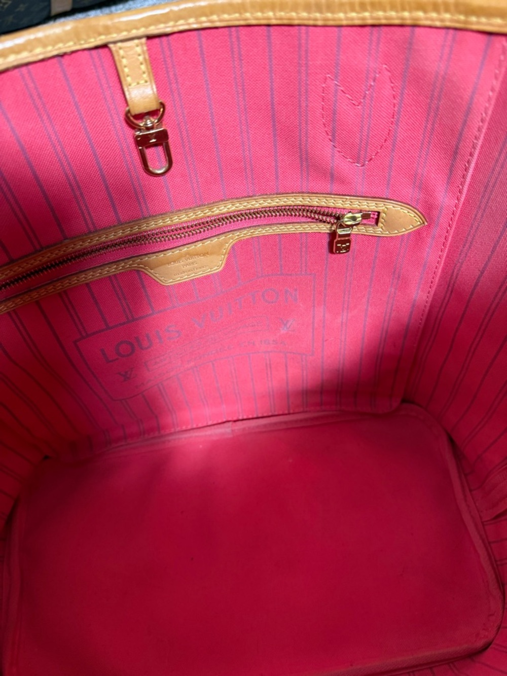 Louis Vuitton Pink Monogram Tote Bag COA included No Pouch - Picture 4 of 5